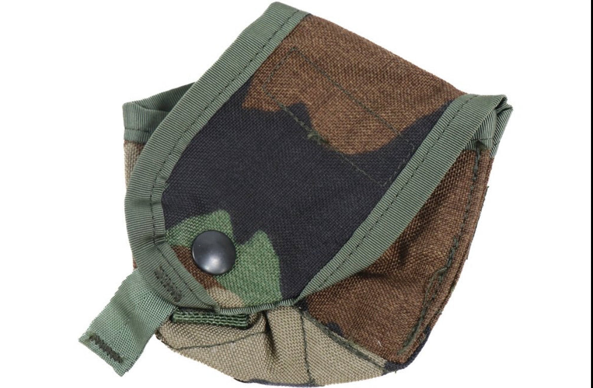 USGI MOLLE-ii M81 Woodland M16 Rifle Magazine Pouch - Used