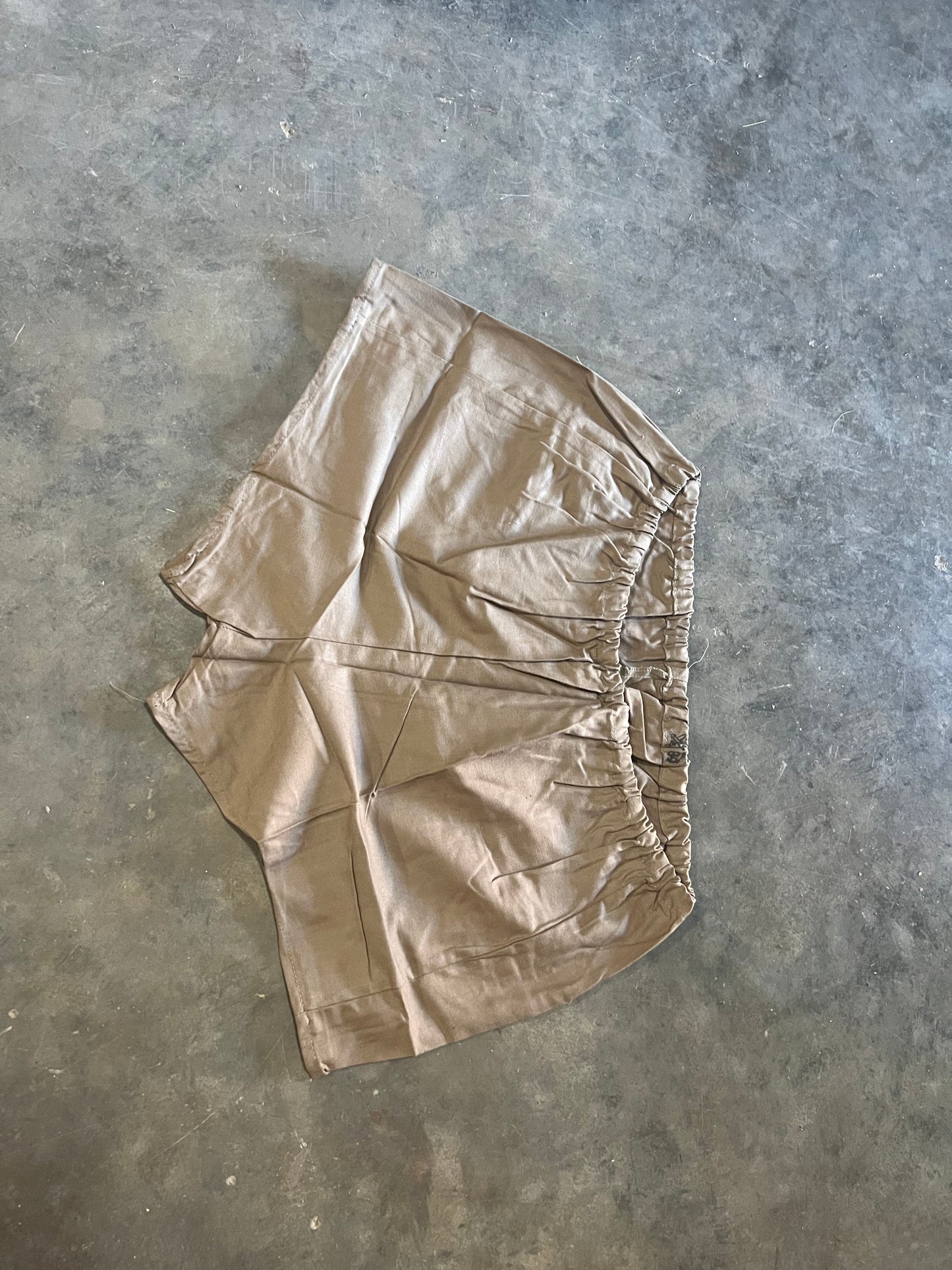 Czech Vintage PT shorts (brown)