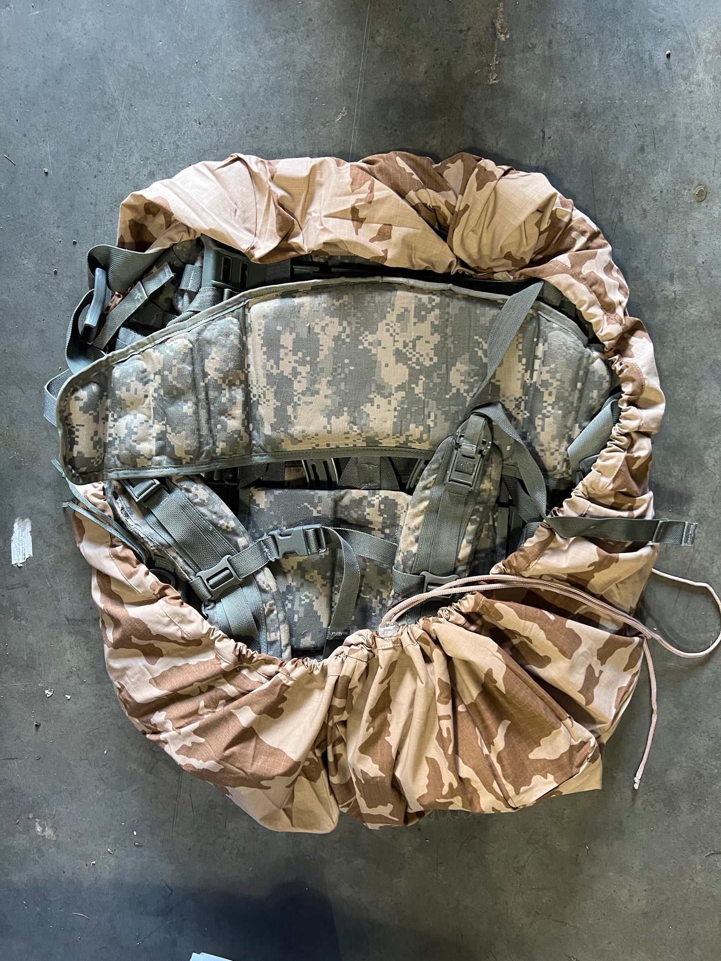 CZECH DESERT CAMO DESERT PACK COVER (unissued surplus) NEW