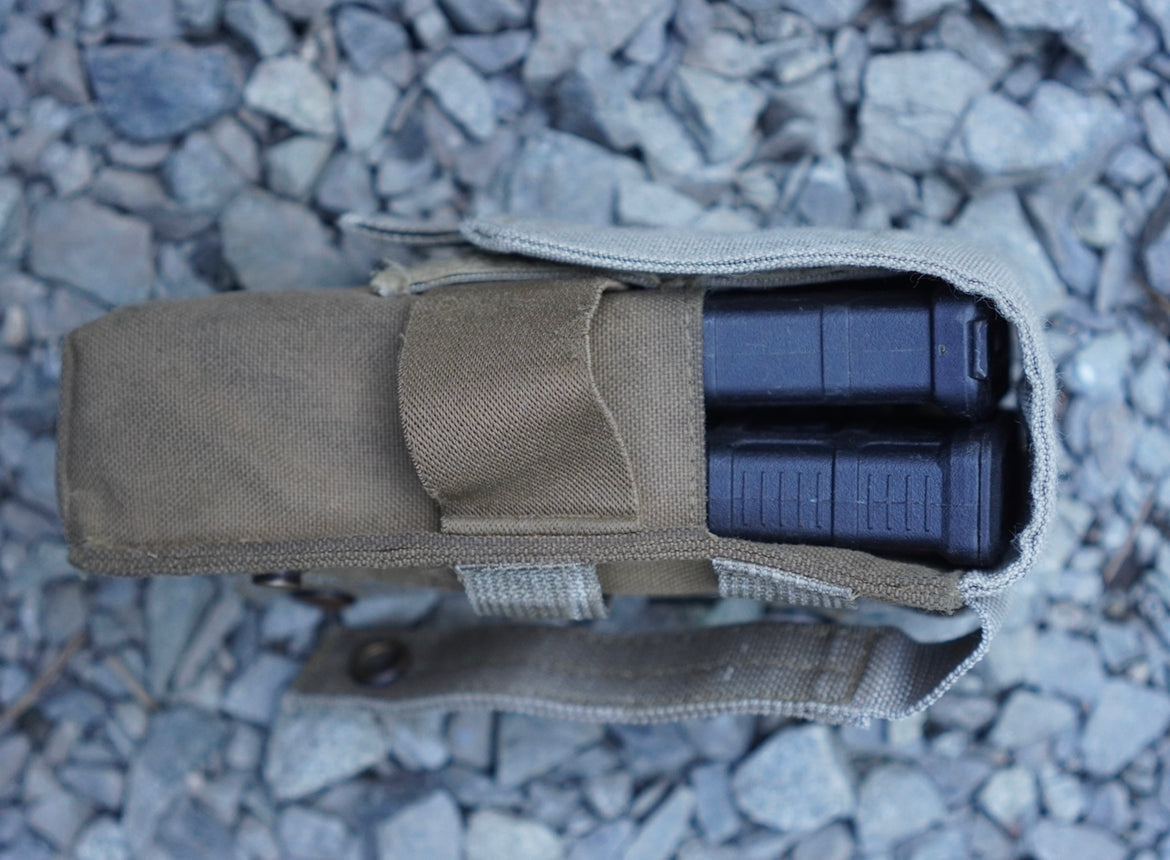 ARMY/MARINE Double magazine pouches (Issued surplus)