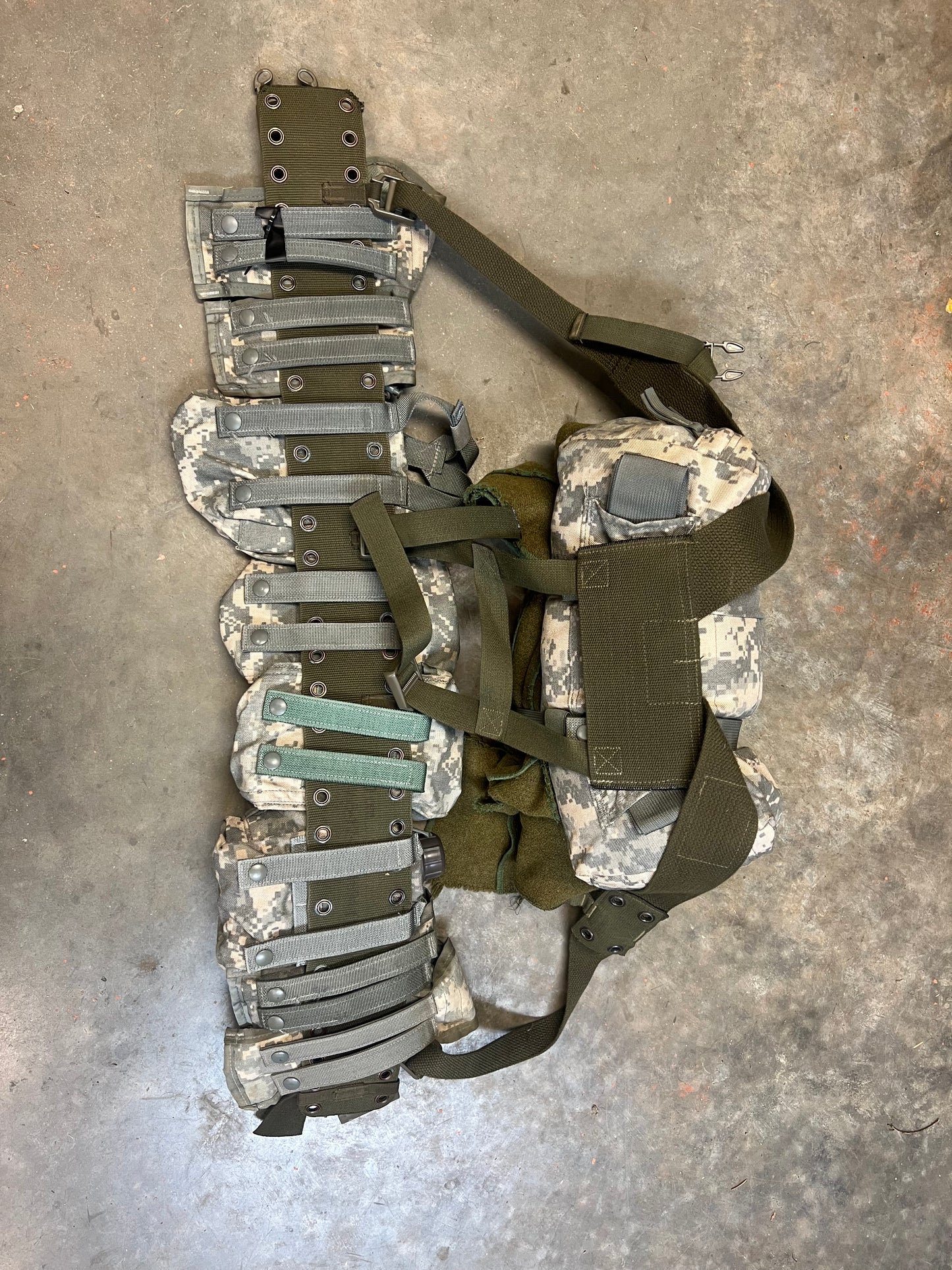 German Military Flecktarn G3 Patrolman Belt Kit - Used