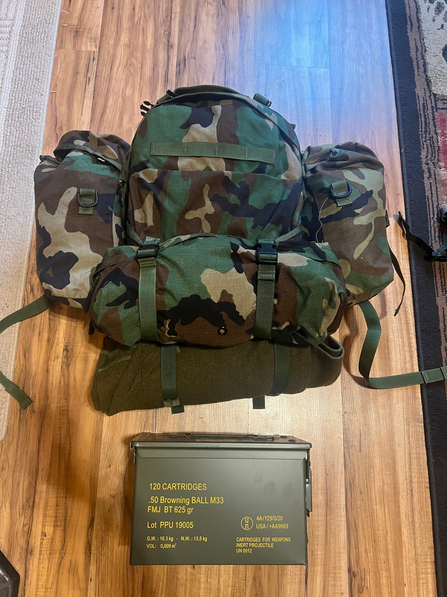 Sustainment pouches