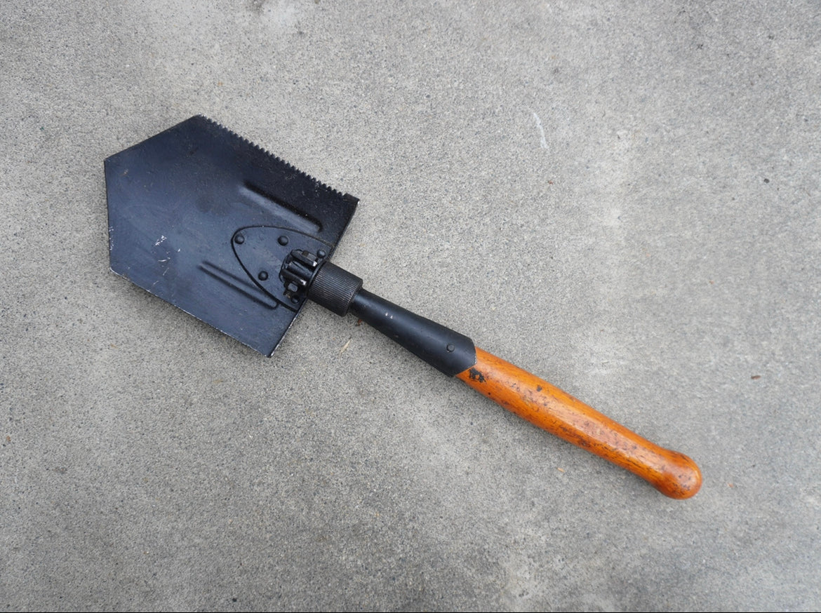 Romanian Military surplus shovel (used with leather cover)