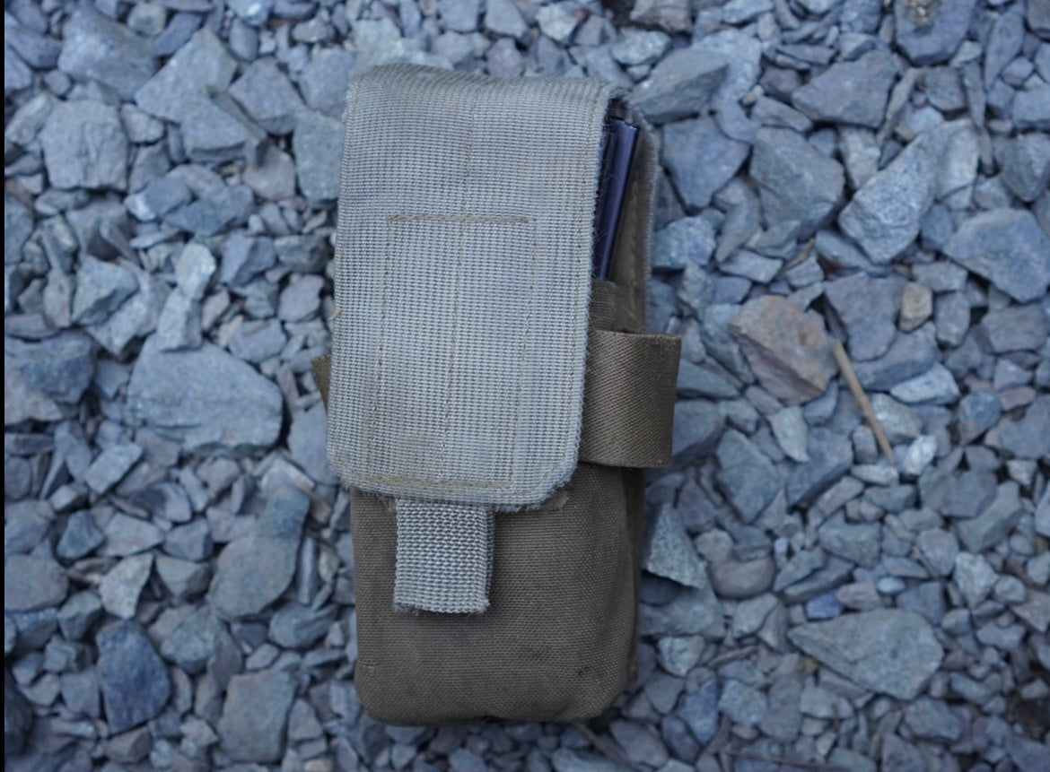 ARMY/MARINE Double magazine pouches (Issued surplus)