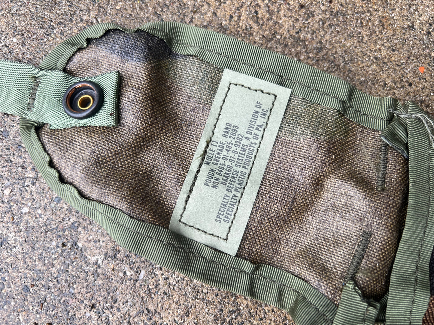 Molle-ii USARMY issue Grenade Pouches