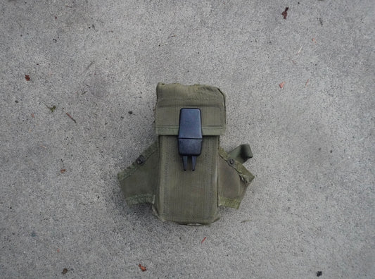 US ARMY Alice clip (Olive Drab) 30 Round Magazine M16 Rifle Hand Grenade LC-1 Pouch