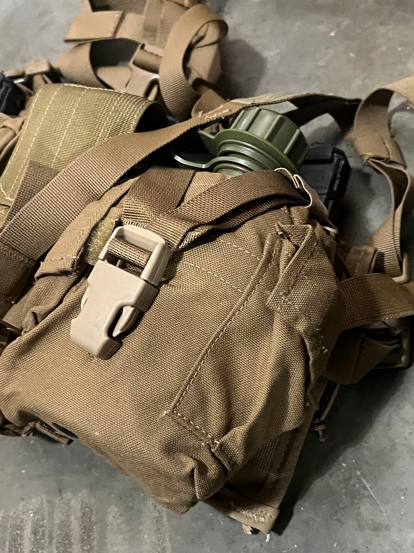 USMC TAPS chest rigs FDE (BRAND NEW IN PACKAGING)