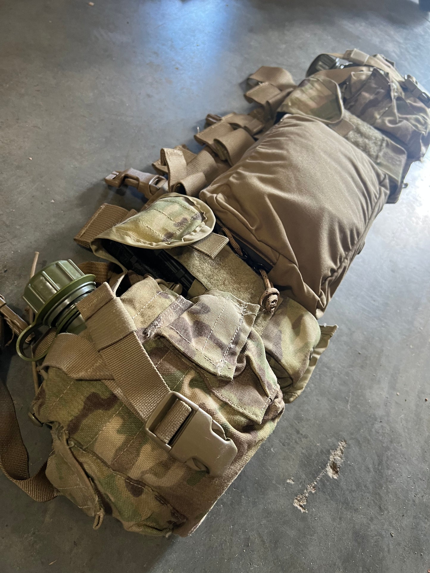 USMC TAPS chest rigs FDE (BRAND NEW IN PACKAGING)