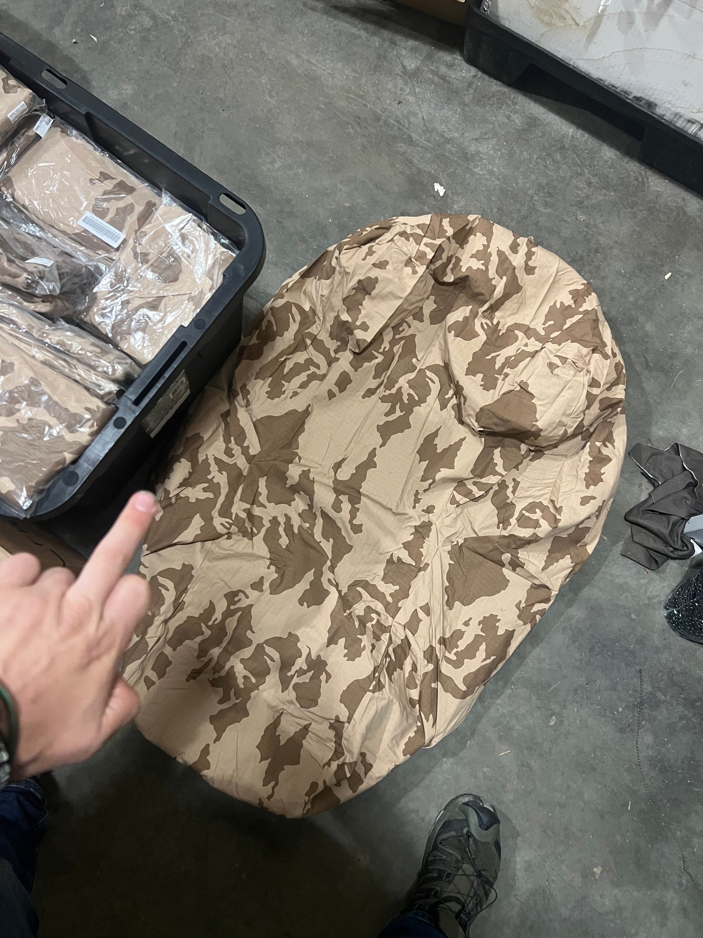 CZECH DESERT CAMO
LARGE RUCKSACK COVER (unissued surplus) NEW