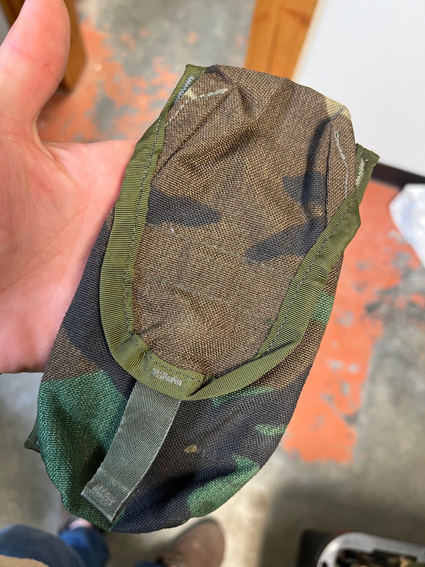 MOLLE-ii M81 Woodland pouches