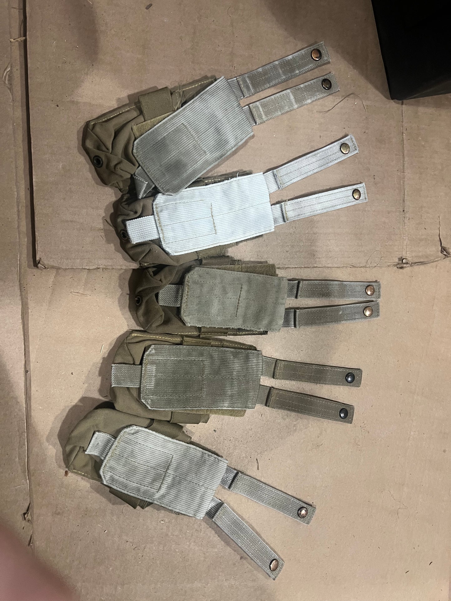 ARMY/MARINE Double magazine pouches (Issued surplus)